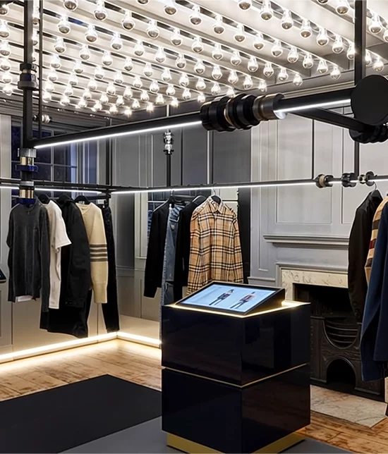 Can (good) lighting attract shoppers back to stores