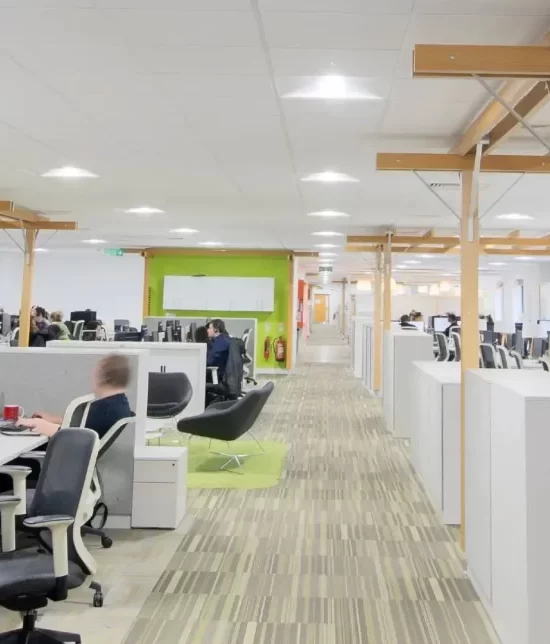 Modern office area using Tamlite Horizon LEDS